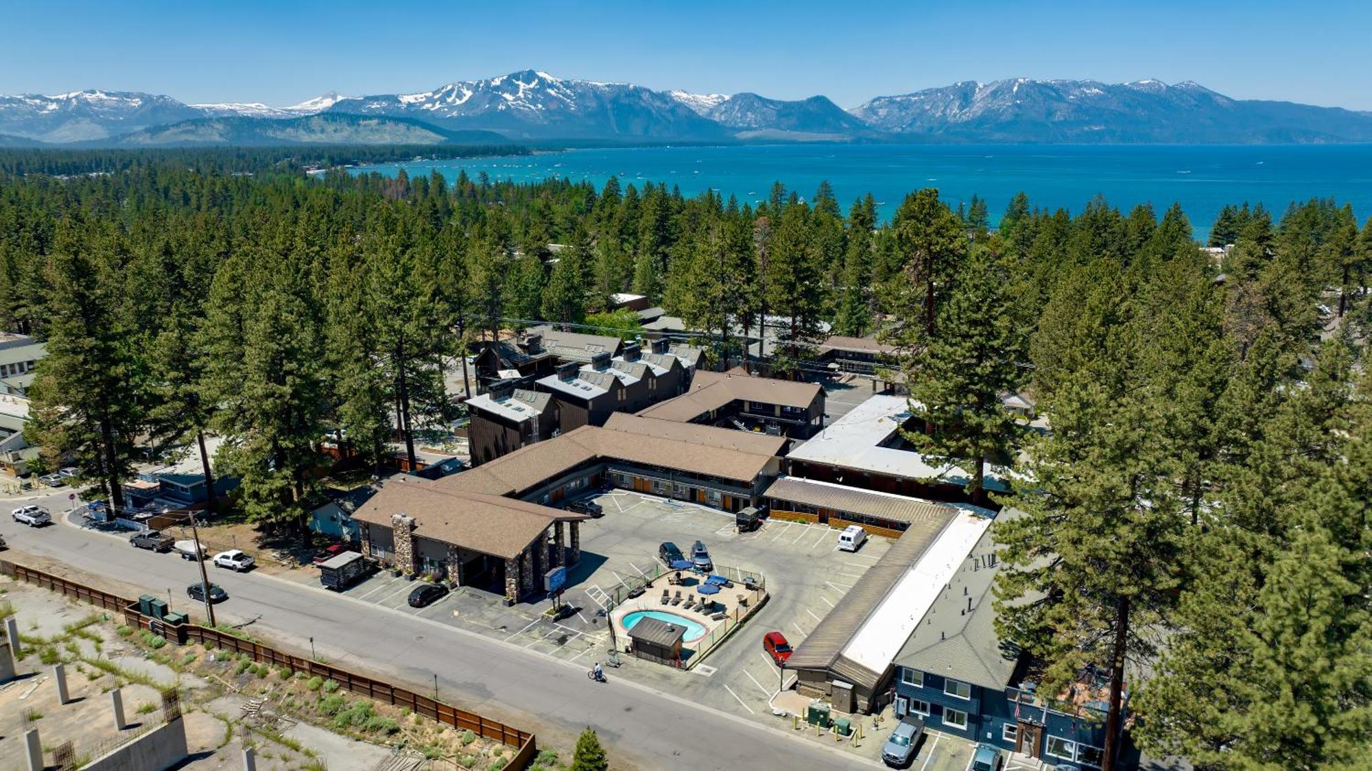 Blue Jay Lodge South Lake Tahoe Exterior photo