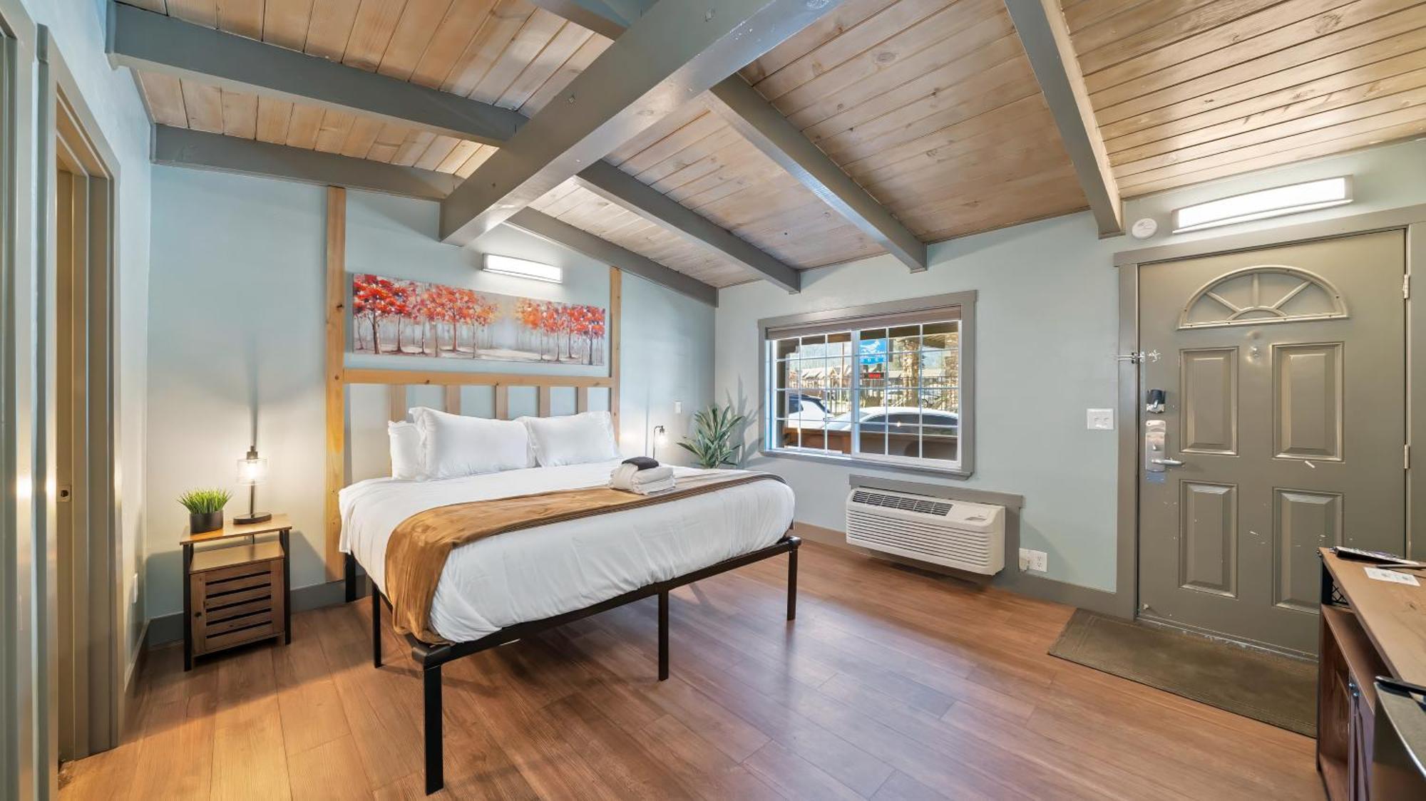 Blue Jay Lodge South Lake Tahoe Exterior photo